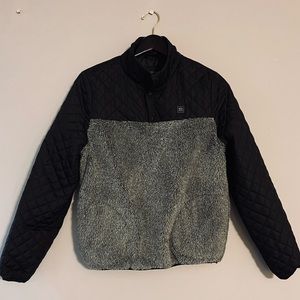 Ripcurl women’s jacket size medium fits small. Never worn-Brand new